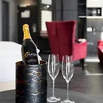 Ξενοδοχείο Plaza Premium Σβερίν