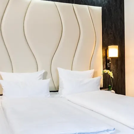 Plaza Premium Schwerin Sure Collection By Western Ξενοδοχείο Σβερίν