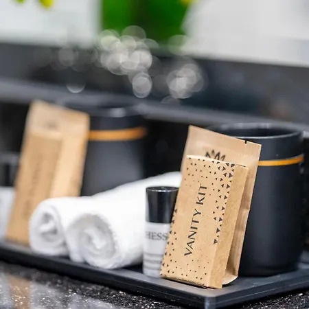 Plaza Premium Sure Collection By Western 4*