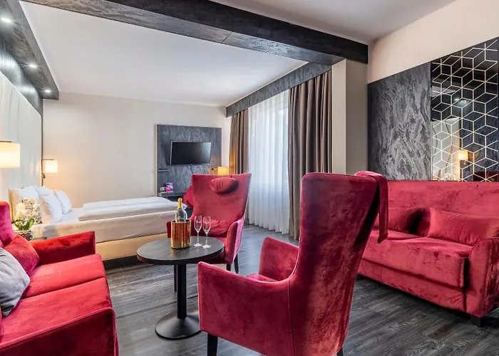 Hotel Plaza Schwerin; Sure Collection By Western