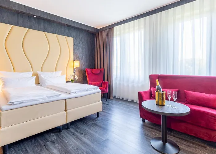 Hotel Plaza Schwerin; Sure Collection By Western Schwerin (Mecklenburg-Vorpommern)