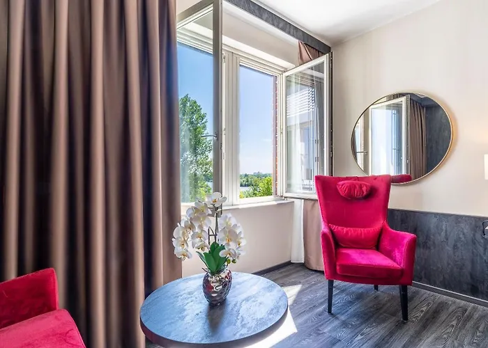 Plaza Schwerin; Sure Collection By Western 4* Schwerin (Mecklenburg-Vorpommern)