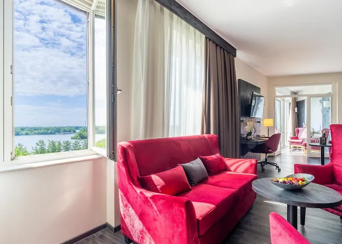 Plaza Schwerin; Sure Collection By Western