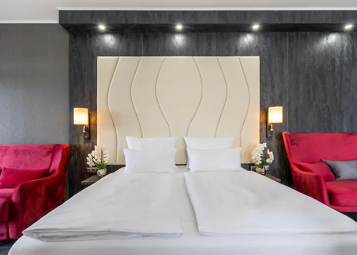 Hotel Plaza Schwerin; Sure Collection By Western 4*