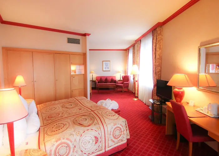 Plaza Schwerin; Sure Collection By Western Hotel